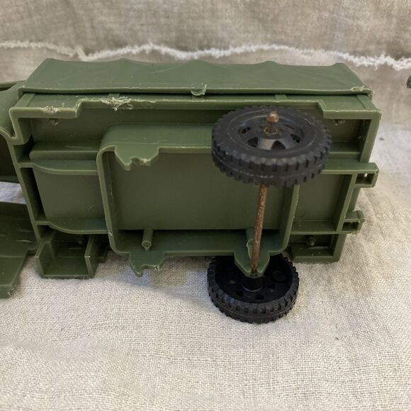Tim Mee Toy Lot Cargo Truck And Tank WWII Lot Of 2 Plastic Green Army Men - Picture 5 of 16